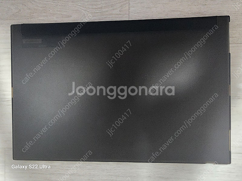 한성 tfx156 oled 휴대용 모니터 팝니다--0