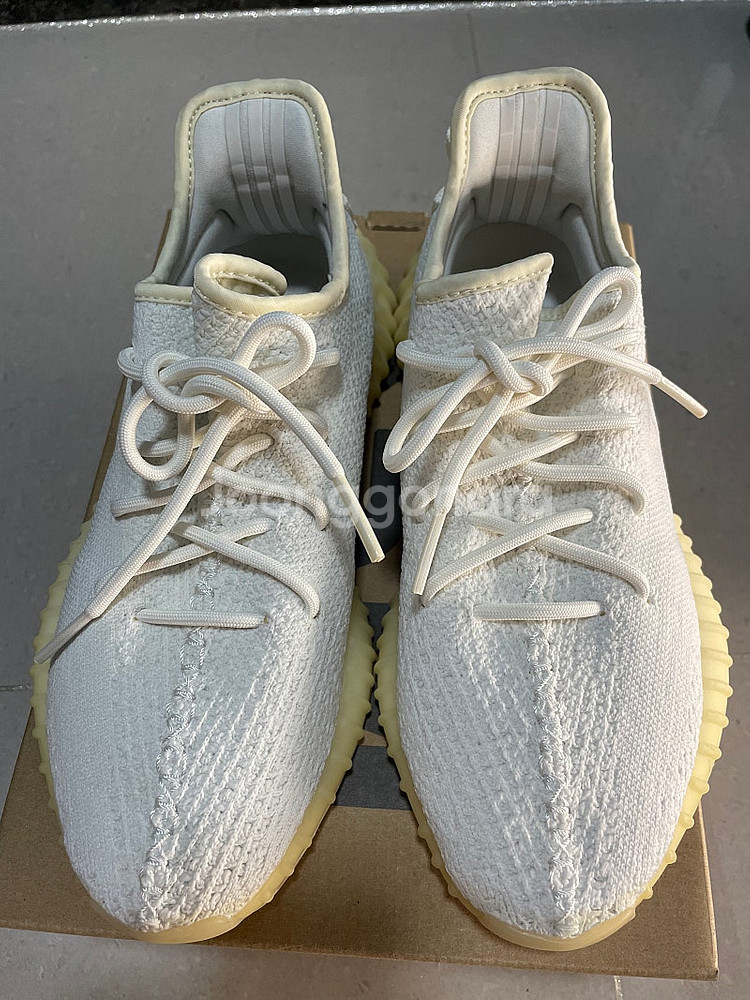 아디다스 이지부스트 350 크림화이트 255--3