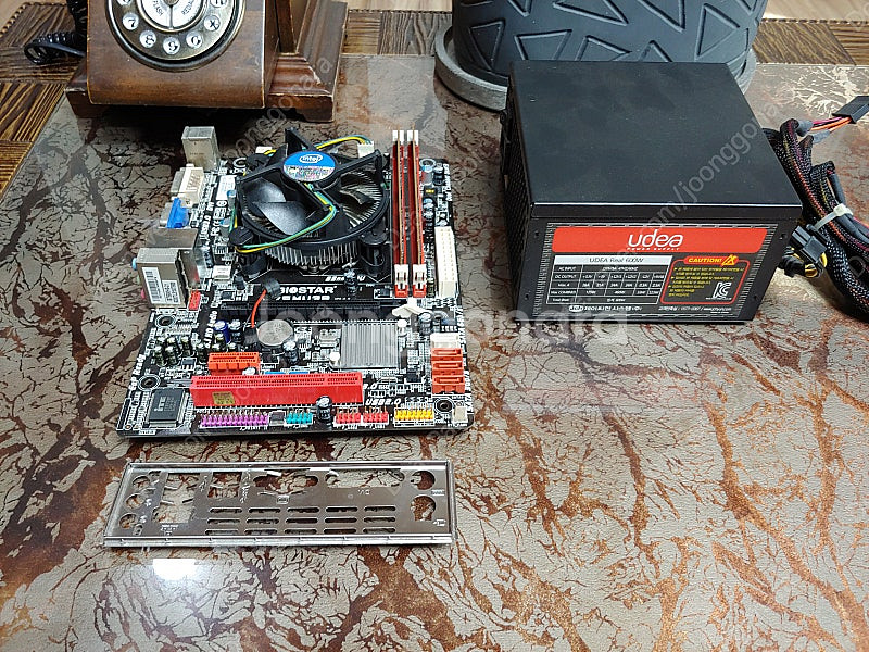 CPU i5 3570 메인보드 B75 메모리 8GB 파워 600W 포항 직거래 또는 택배 판매--0