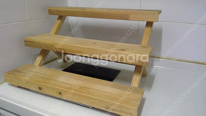 무디스 워크 원목 3단 진열대(받침대) 3개 일괄판매합니다--0