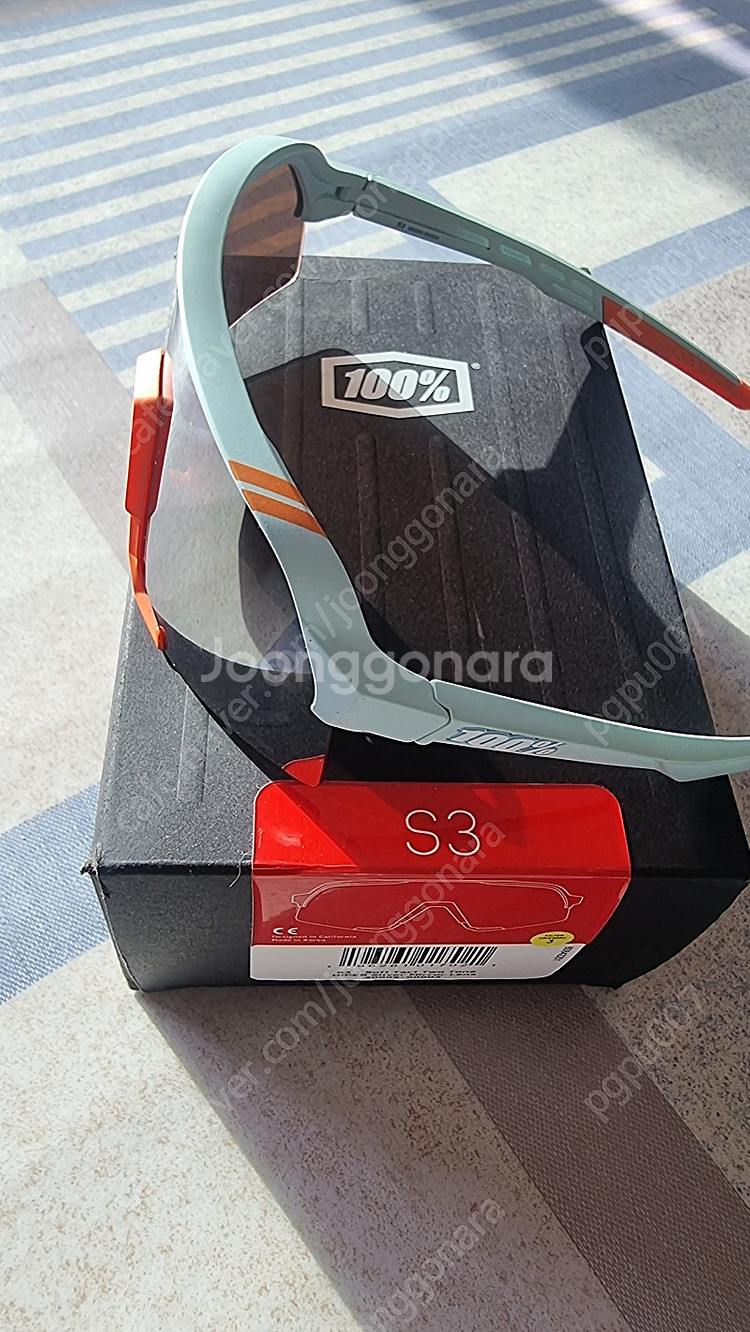 100% s3 고글팝니다--2