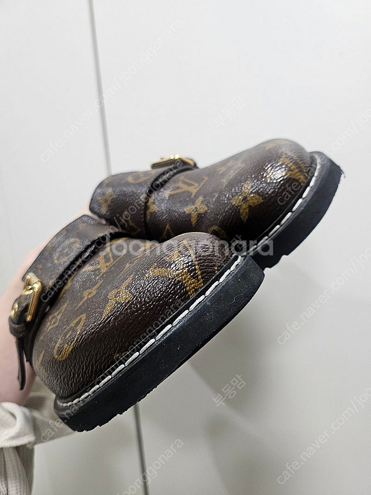 루이비통 슬리퍼 뮬--1