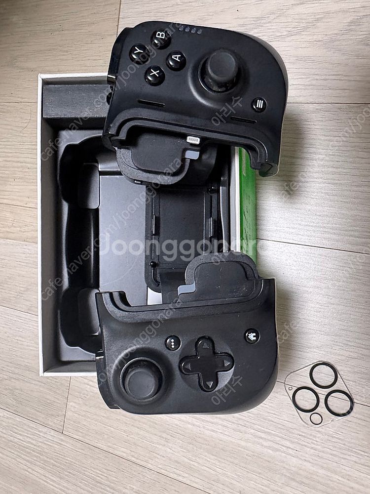 레이저 키시 V1 아이폰(라이트닝) 팝니다--2