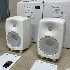 제네렉 8030C 화이트 Genelec 스튜디오 모니터 스피커