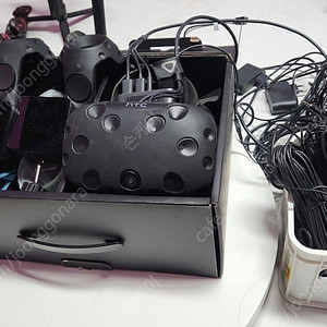 HTC VIVE (VR기기) 판매합니다. 풀박스