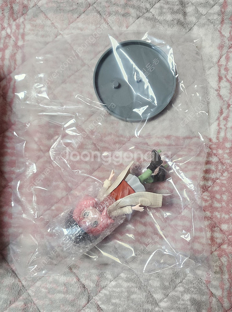 [팝니다] 세가 스파이 패밀리 루미나스타 아냐 포저 피규어--1