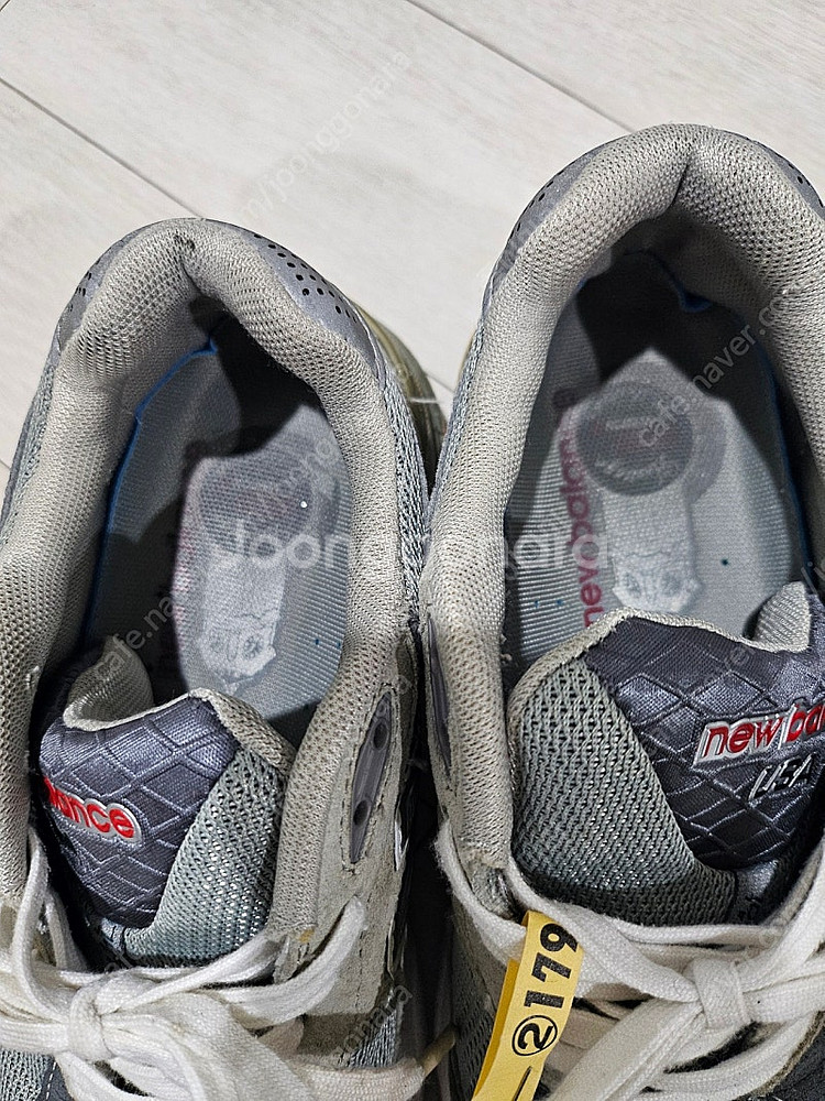 뉴발란스 990v3--3