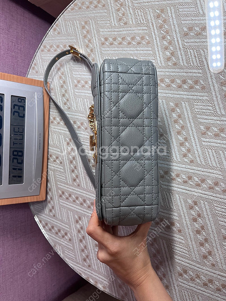 디올 카로백 그레이 스몰 판매/ 22년11월 27일, ...--3