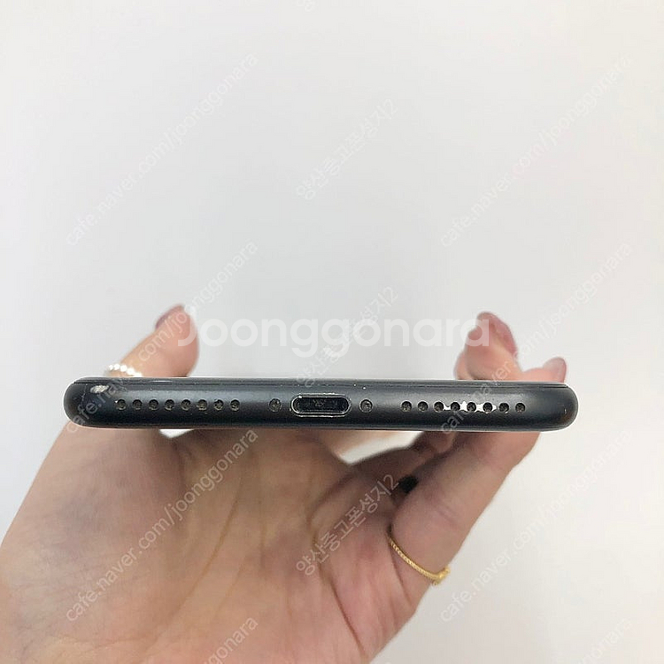 (양산중고폰) 02224 깨끗 아이폰7플러스 블랙 배터리성능78% 128GB 판매합니다. 14만원--4