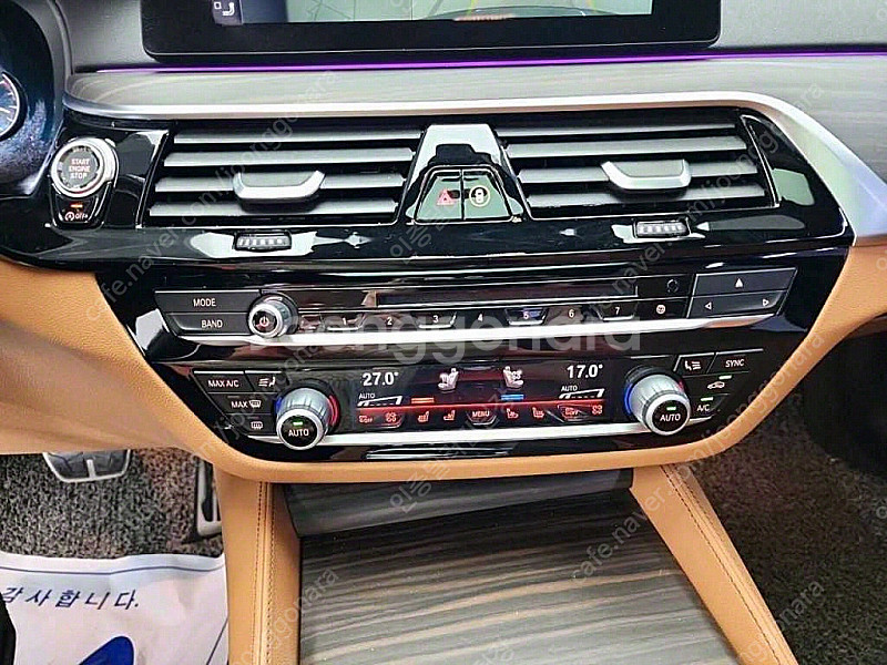 BMW 5시리즈 (G30) 520d xDrive M 스...--9