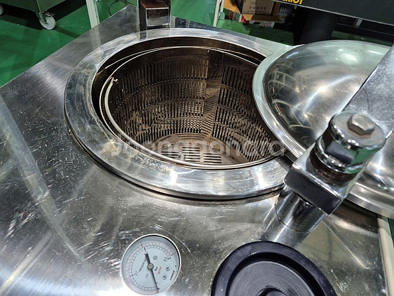 VISION AUTO Clave 오토 클레이브 60리터--2