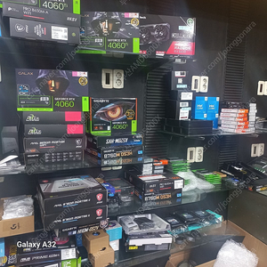 [판매]라데온 RX7600 지포스 RX6600 RX580 7500F 미개봉 부산 울산