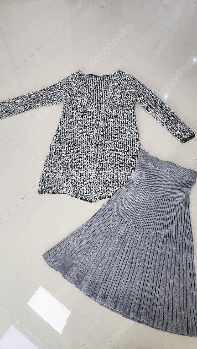 여성니트스커트프리사이즈 1회입은거/가디건.--0