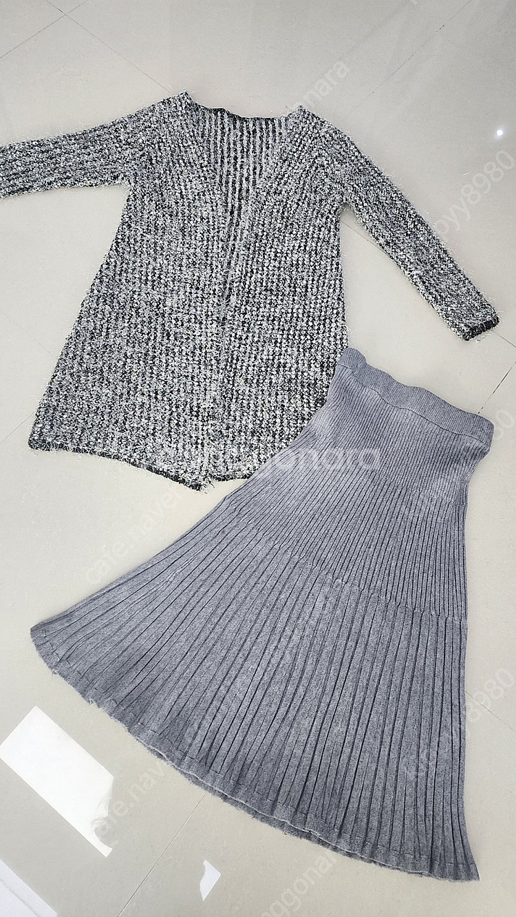 여성니트스커트프리사이즈 1회입은거/가디건.--1