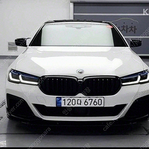 BMW 5시리즈 (G30) M550i xDrive 판매합니다 ★전액할부★저신용★