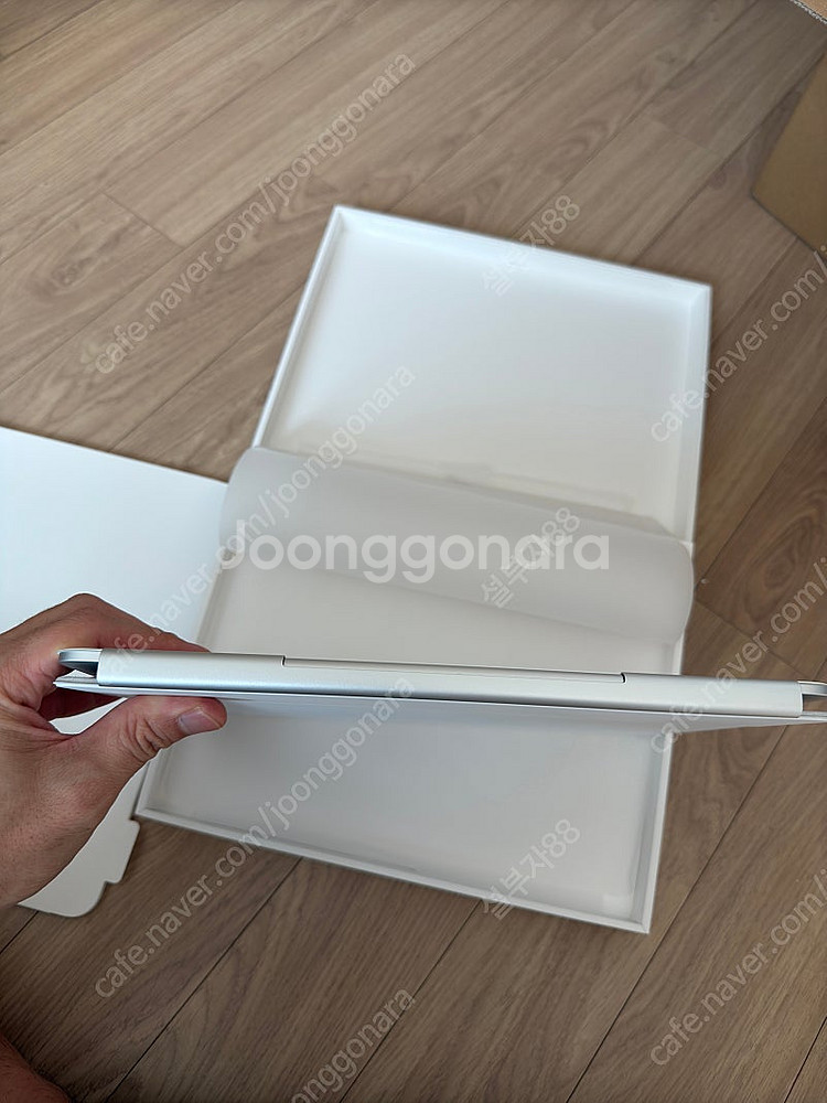 아이패드프로 M4 13인치 매직키보드 (A2974) 화...--8
