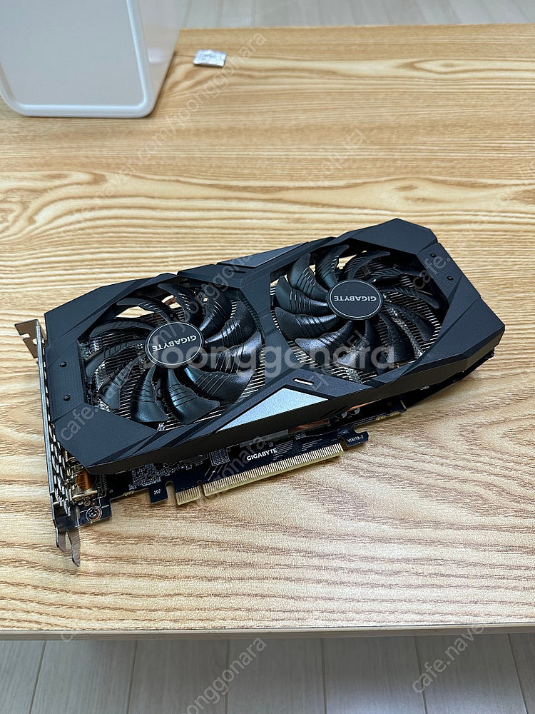 기가바이트 그래픽카드 GTX1660 Super 6G--1
