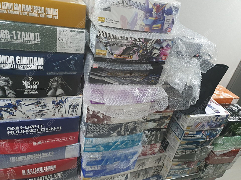 미개봉 건담 건프라,메탈빌드 팝니다.--1