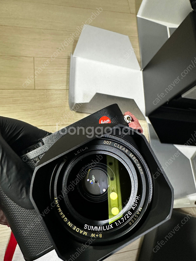 라이카 Q3 (28mm) + 루이지 스트랩 + B+W ...--4