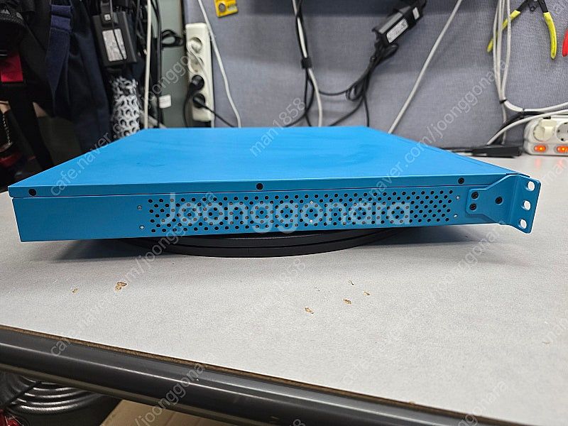 SECUI MF2 500 Firewall--2