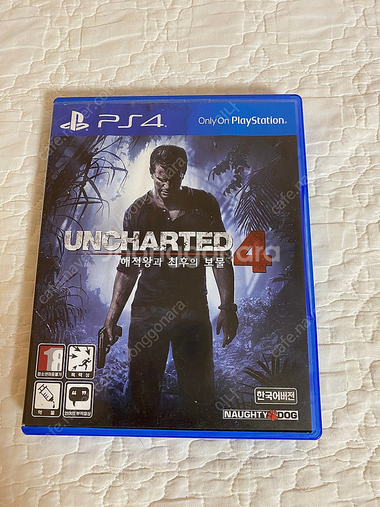 PS4 언차티드4 팝니다--1