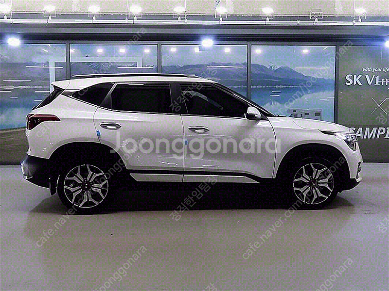 기아 셀토스 가솔린 16 터보 4WD 최저가 판매합니다...--2