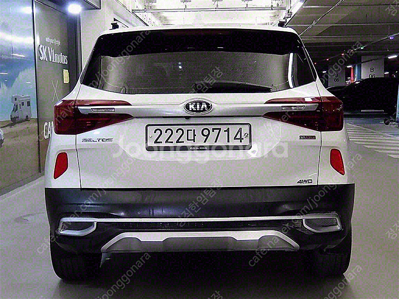 기아 셀토스 가솔린 16 터보 4WD 최저가 판매합니다...--4