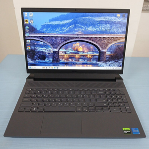 노트북 dell g15 5530팝니다. (실사용 10시간 미만)