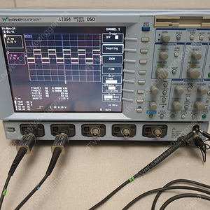 LeCroy LT354 오실로스코프, 프로브 2개