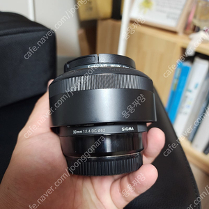 시그마 정품 아트삼식이 30mm F1.4 판매합니다! (for.캐논)