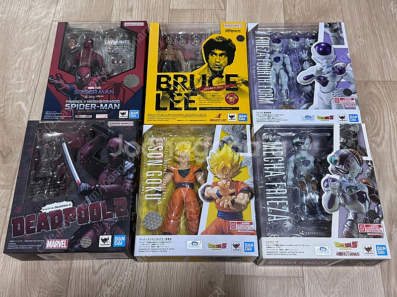 shf 데드풀,브루스 리,스파이더맨 판매합니다--0