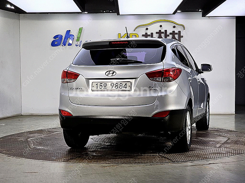 현대 투싼iX 2WD VGT X20 저렴하게 판매합니다...--2