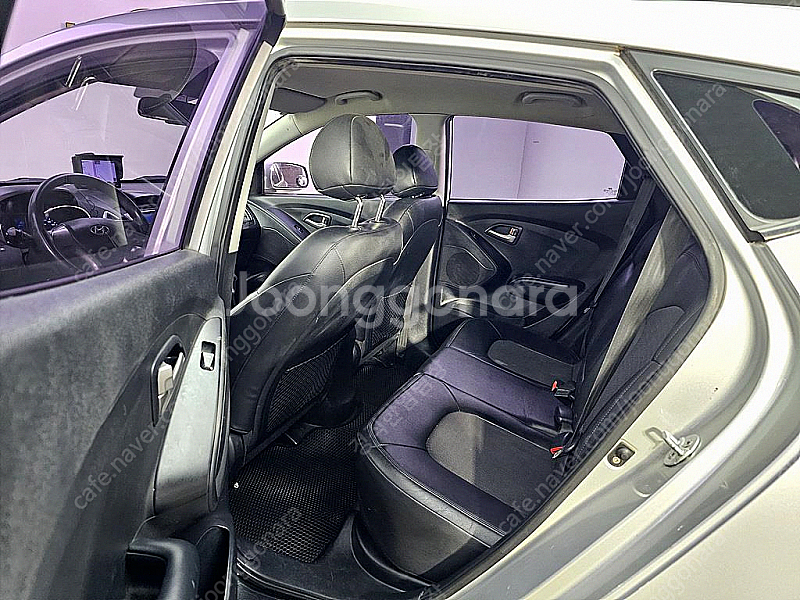 현대 투싼iX 2WD VGT X20 저렴하게 판매합니다...--8