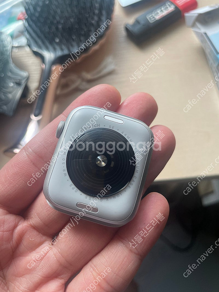 애플워치se2 44mm 실버--1