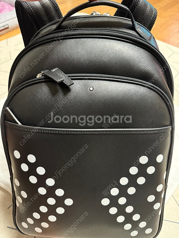 몽블랑 박서준 콜라보 백팩 판매합니다~--2