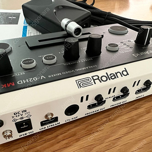 롤랜드 ROLAND V-02HD MK2 스트리밍비디오스위처