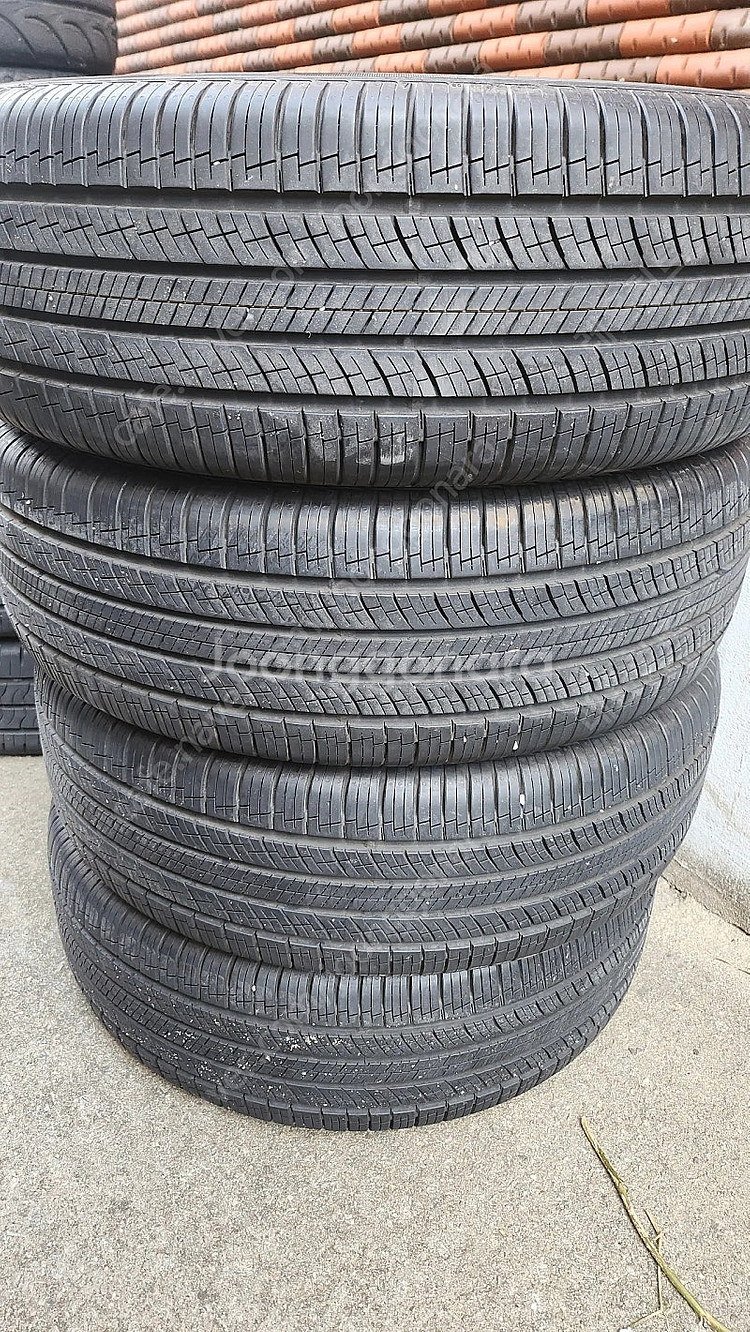 225 55 16 넥센 로디안GTX 한대분--0
