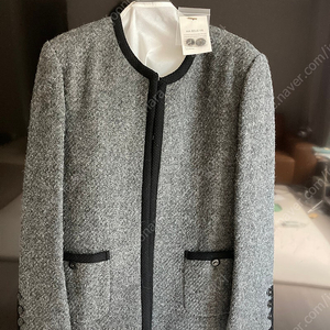 (마벨비) Tweed Trimming Jacket