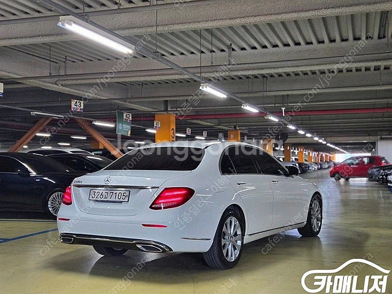 [벤츠]E-클래스 W213 E220d 익스클루시브 중고...--4
