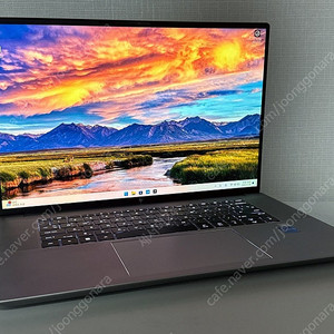 WQUXGA (4K 이상급) 16인치 RTX 4070 i7-13700H HP ZBook Studio G10 워크스테이션 노트북