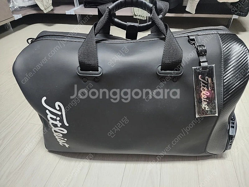 타이틀리스트 코어 에센셜 보스턴 가방 팔아요--0