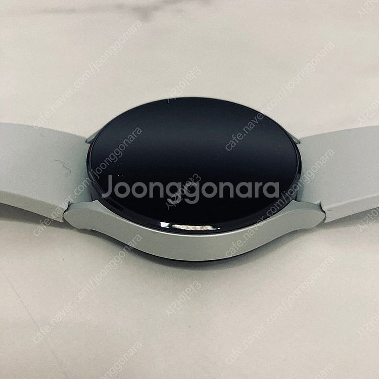 갤럭시 워치4 실버 44MM S급! 케이블포함 7만5천...--2