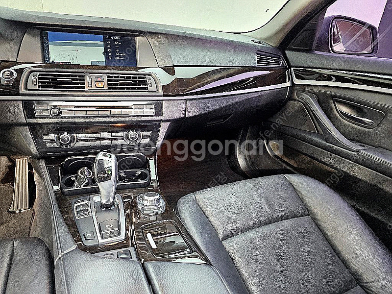 BMW 5시리즈 (F10) 520d 최저가 판매합니다....--9