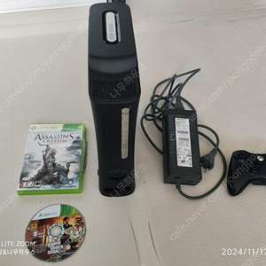 Xbox 360 팝니다. 엑스박스 Gta5 어쌔신크리드 3
