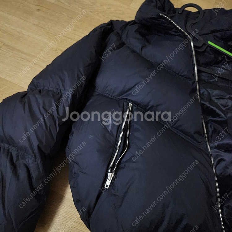 톰보이 사선 숏패딩 구스다운--4