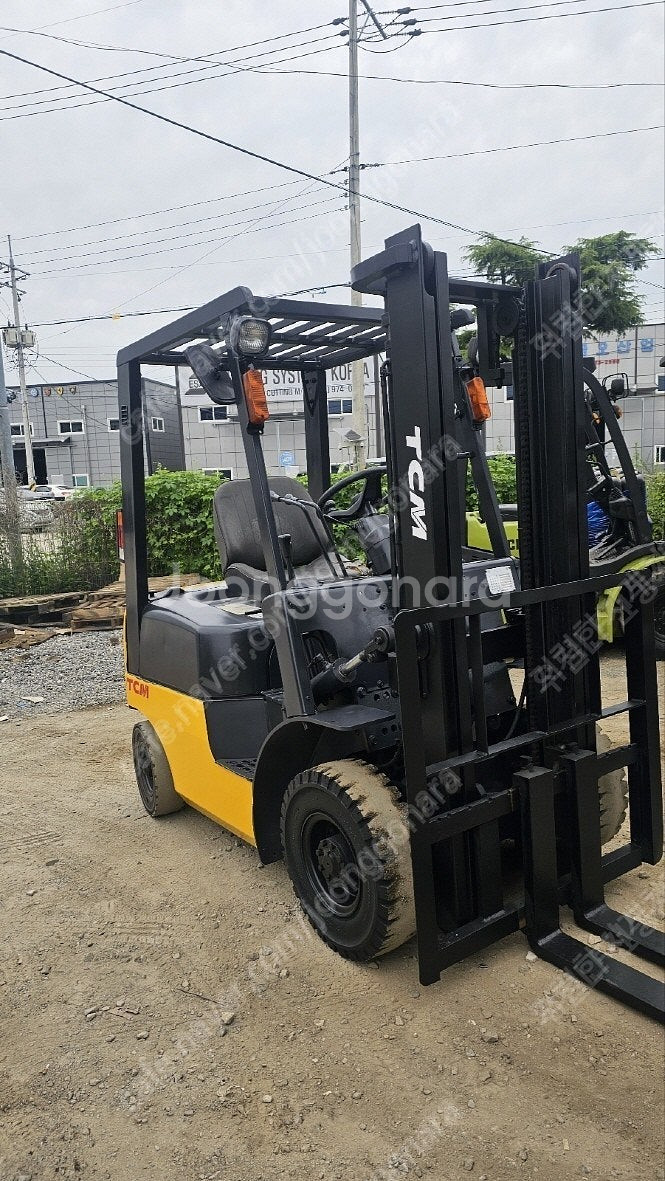 가격싸고 성능좋은 티시엠 좌식1톤 휘발유지게차 3M 400만--0