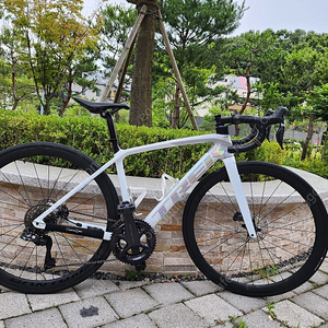 Trek 에몬다 SL7