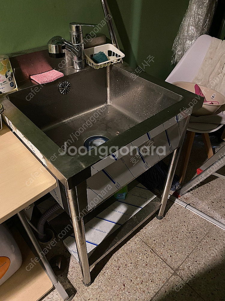 간판, 문짝, 개수대, 철재선반, 제빙기 등 팝니다.--8