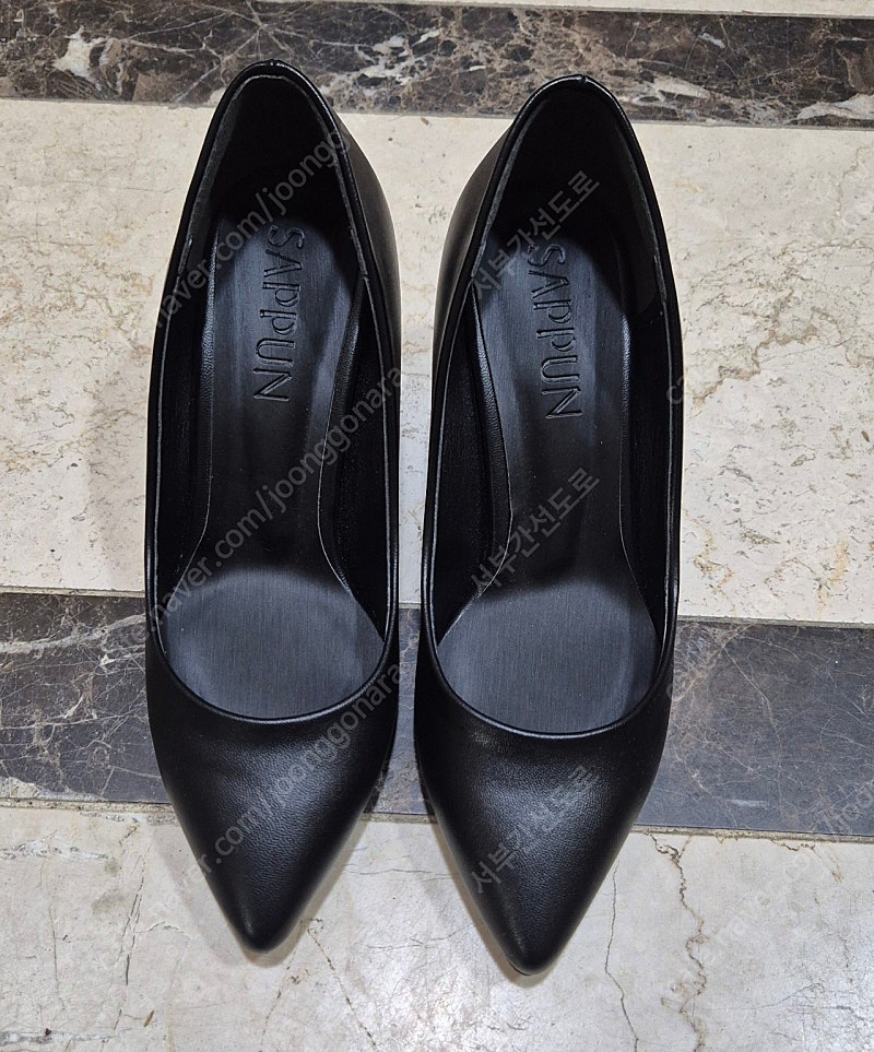 사뿐 기본 힐 7cm 사이즈 230 반값택배시 2천원 추가