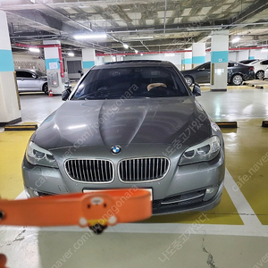 2013년식 BMW 528i X드라이브 팔아요, 키로수 195,000km